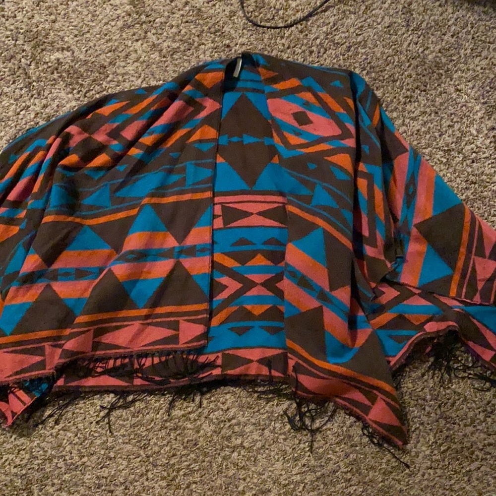 NWOT PinkBlush Shawl